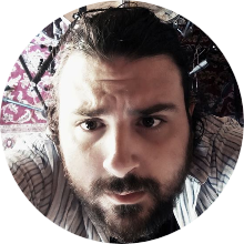 foto in primo piano di marco silvestri, con la barba